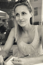 Kinderbuchautorin und Illustratorin Eleni Livanios